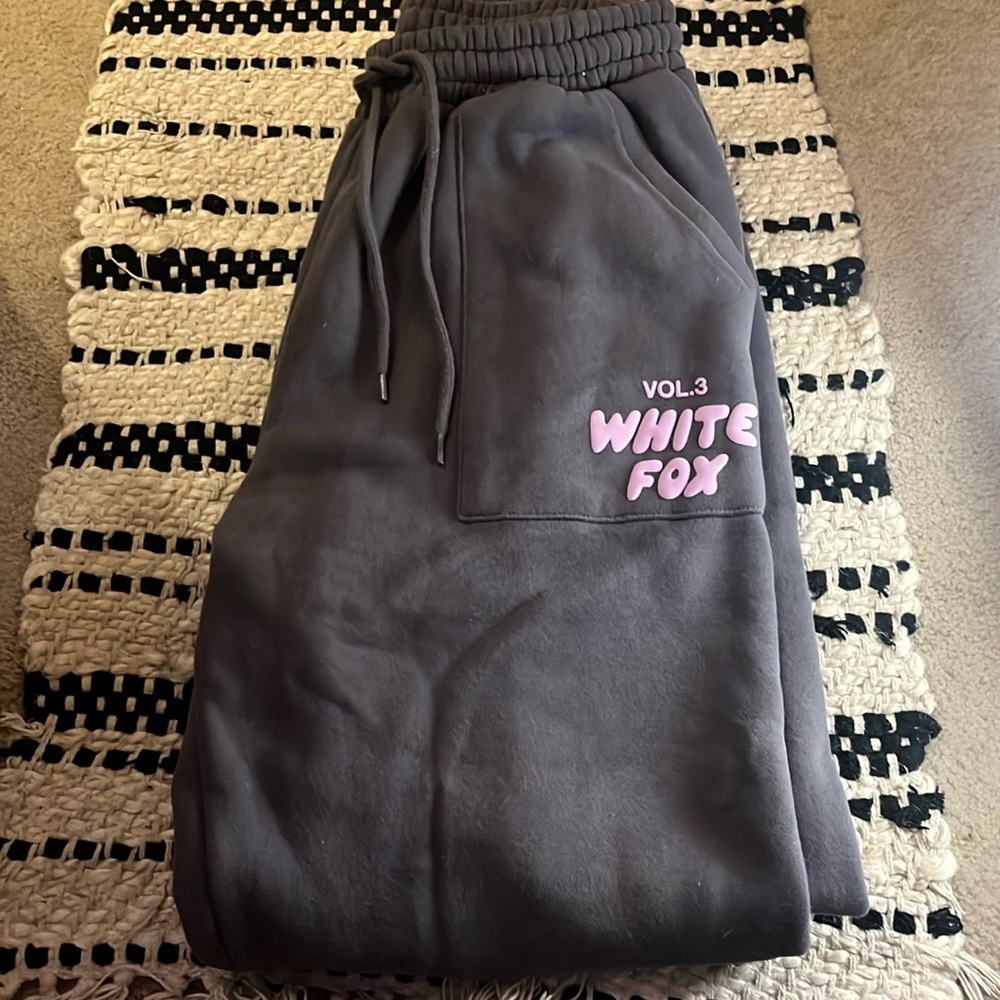 White fox Sweatpants